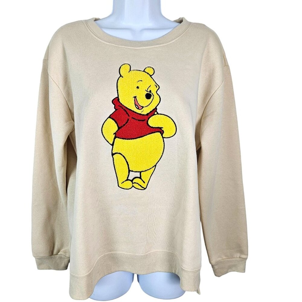 Disney Winnie The Pooh Womens Cream Chenille Crewneck Sweatshirt Size Large Soft